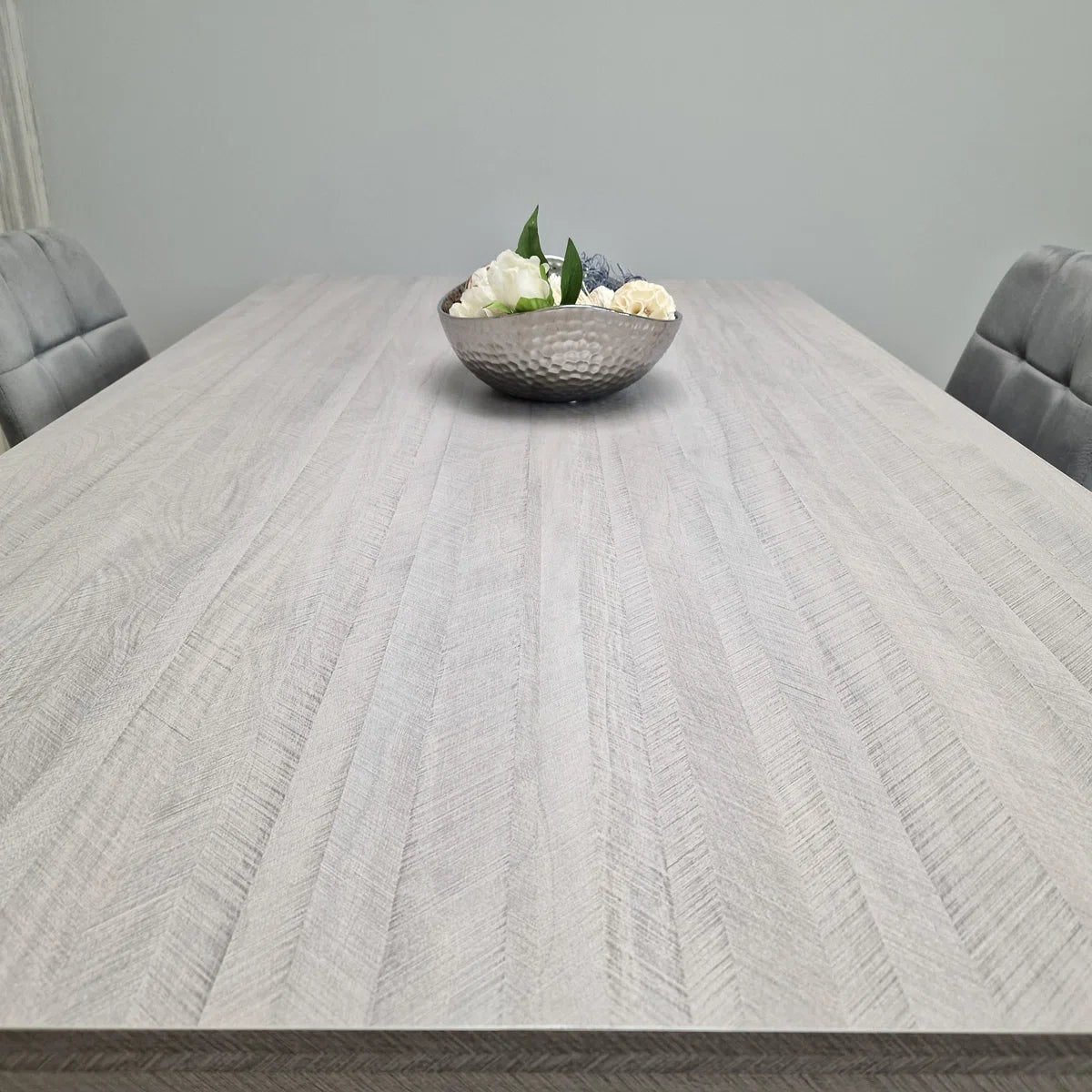 5-Piece Grey Dining Set with Tufted Chairs – Modern MDF Table & Velvet Upholstered Seating