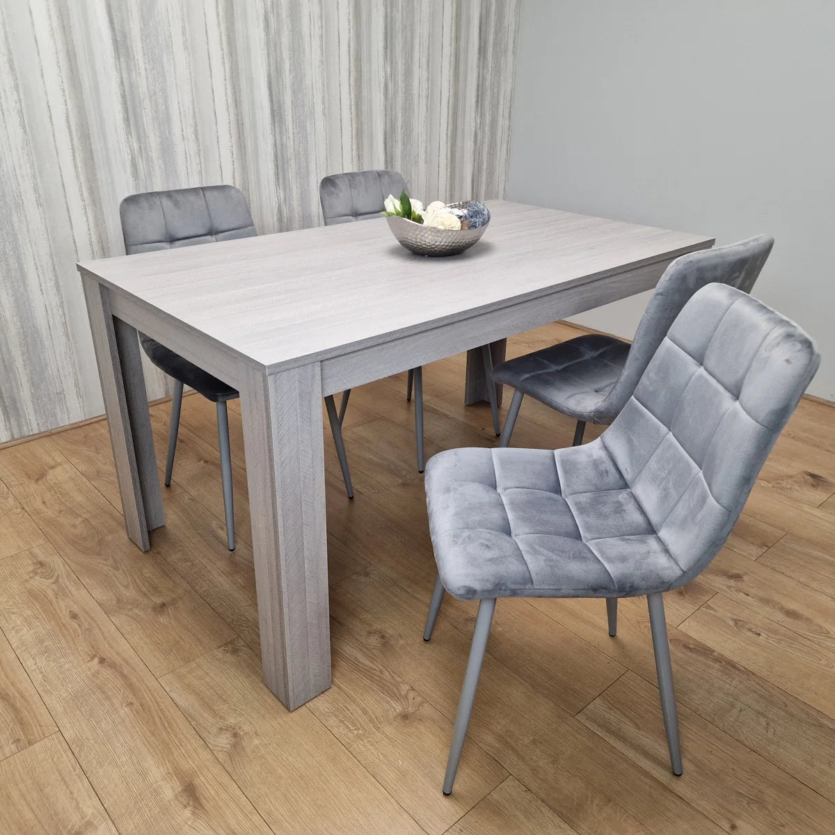 5-Piece Grey Dining Set with Tufted Chairs – Modern MDF Table & Velvet Upholstered Seating