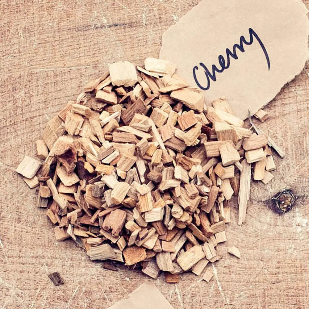 125g Eco-Friendly, Natural BBQ Woodchips For Enhanced Smokey Flavour. Apple, Cherry, Hickory, Oak